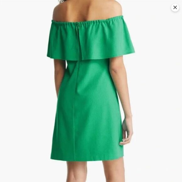 Charles Henry Off-Shoulder Emerald Dress Sz: M - Picture 3 of 11